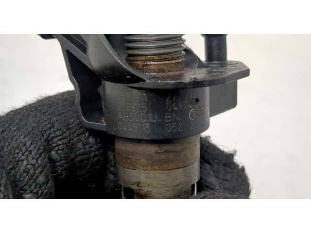 Форсунка топливная  Audi A6 (C6) 2004-2011    059130277BD, 0445115052     