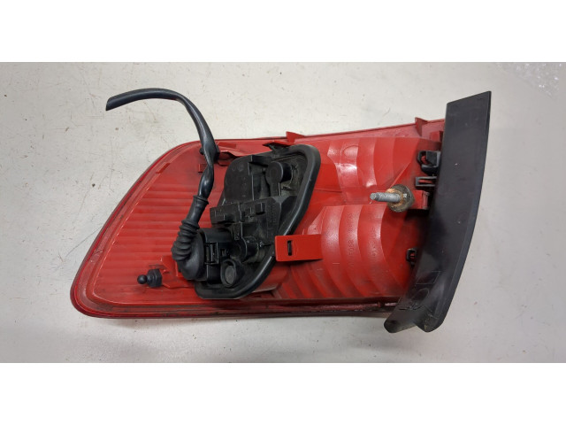 Задний фонарь