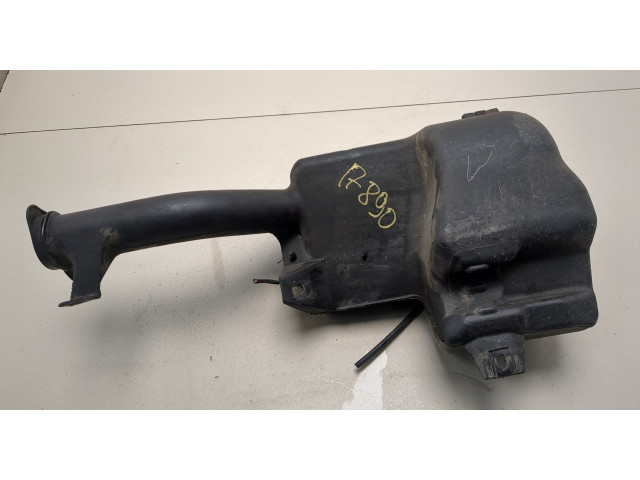 Бачок омывателя  Cadillac CTS 2001-2007    