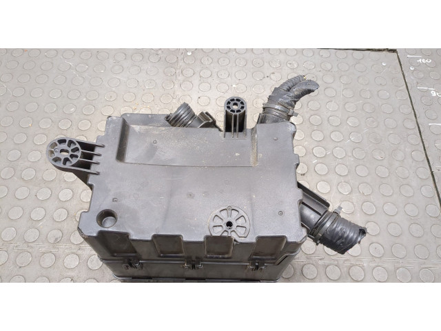 Блок предохранителей  Infiniti QX56 2010-2013      243821LA1A   