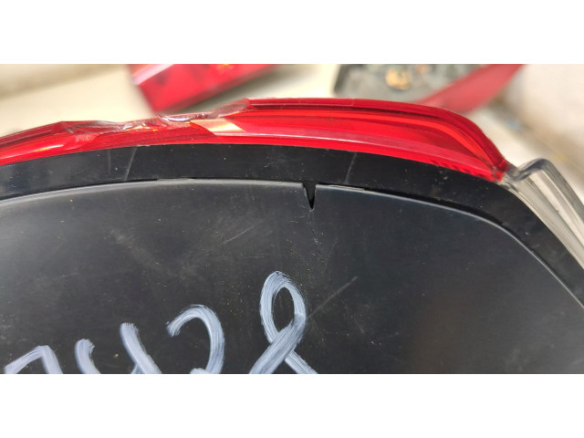 Задний фонарь