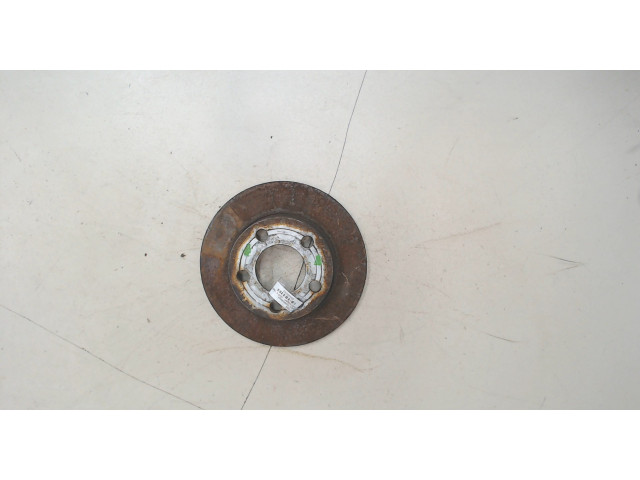 Диск тормозной Volkswagen Golf 4 1997-2005 1. задний 4