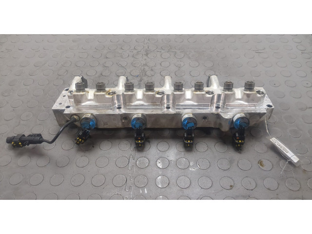 Форсунка топливная Jeep Renegade 2014-2025 4627890AB