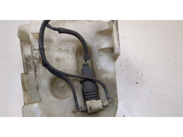 Бачок омывателя  Volkswagen Caddy 2004-2010    