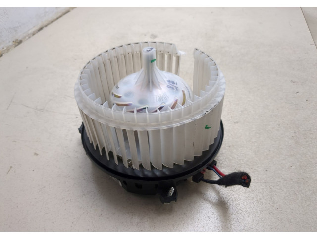 Моторчик печки GMC Terrain 2017-2021 16475725 16475725