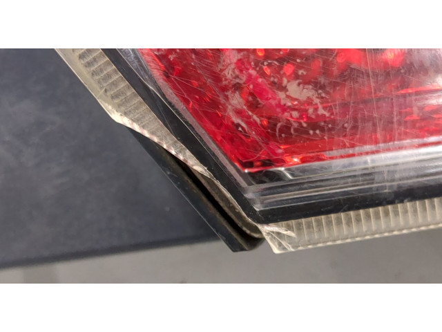 Задний фонарь