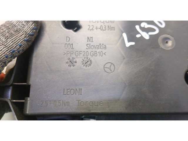 Блок предохранителей  Mercedes E W213 2016-2023         