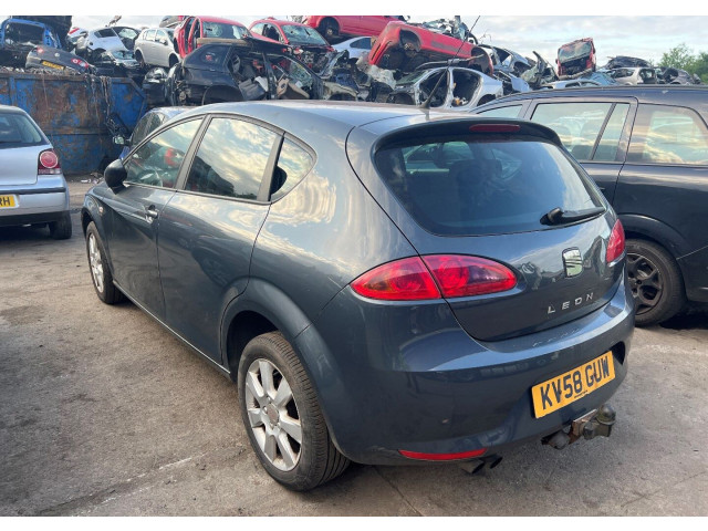 Генератор Seat Leon 2 2005-2009 06F90303F, 06F903023FX, 06F903023AX 2 2.0 дизель