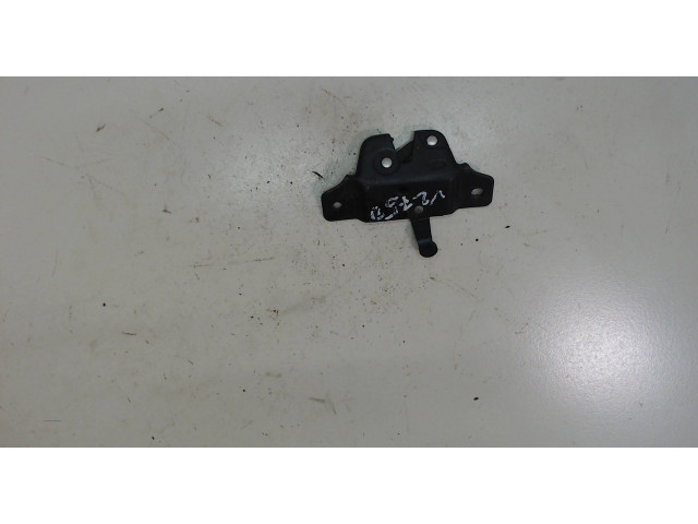 Замок капота Nissan Almera Tino