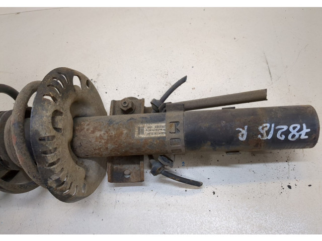 Стойка амортизатора Skoda Fabia 2007-2014