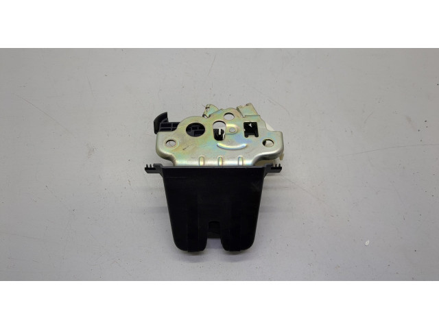 Замок багажника Volkswagen Jetta 7 2018-2025