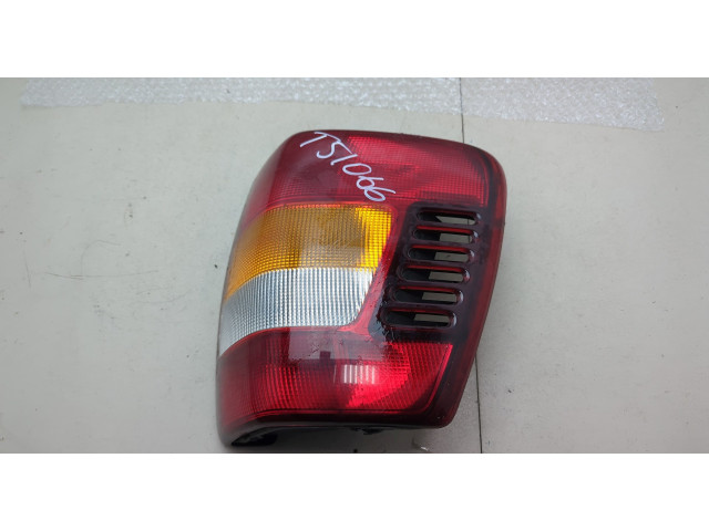 Задний фонарь          