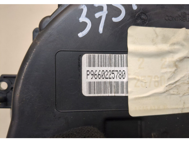 Панель приборов  Citroen C2       p9660225780   1.1  Бензин