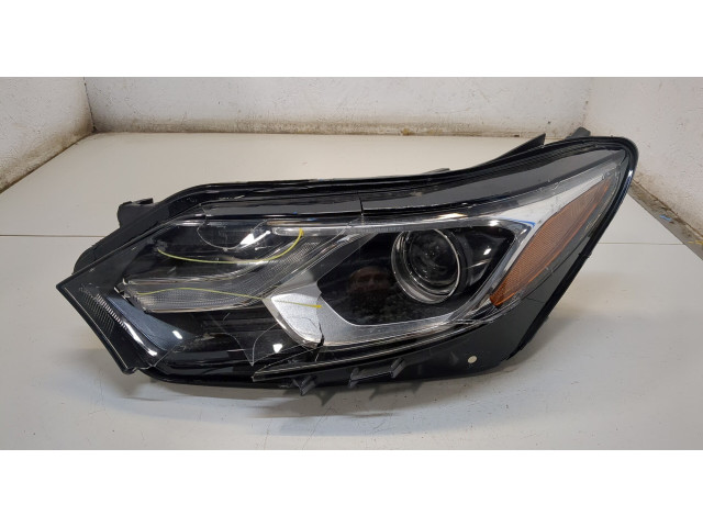 Фара передняя Chevrolet Equinox 2017- левая