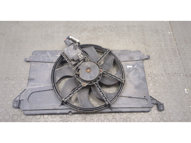 Вентилятор радиатора  Ford Focus 2 2005-2008           