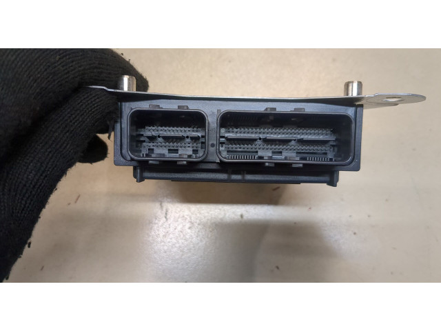 Блок управления подушками безопасности Volvo XC40