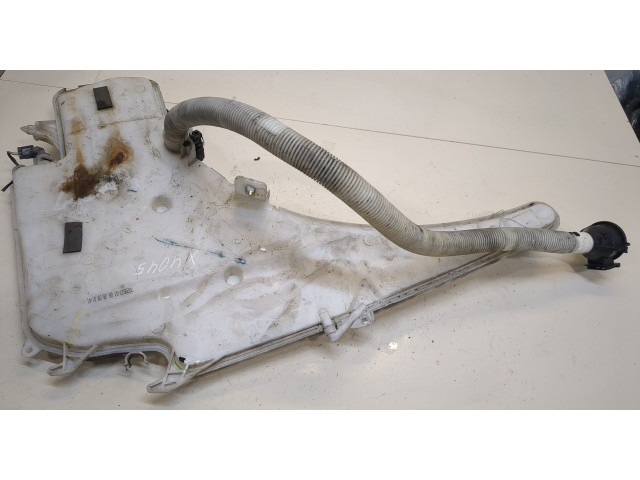 Бачок омывателя BMW 1 E87 2004-2011