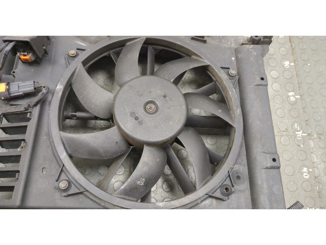 Вентилятор радиатора  Citroen C4 2010-2020           