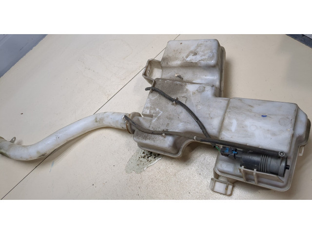 Бачок омывателя  Renault Trafic 2014-2021    