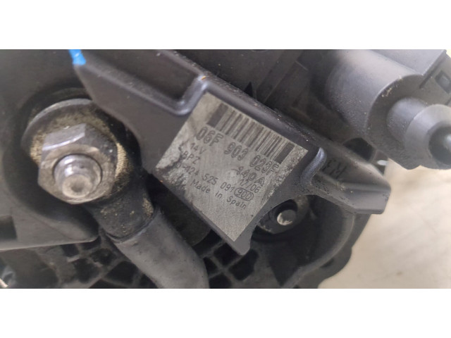 Генератор  Volkswagen Golf 5 2003-2009       06F903023F    