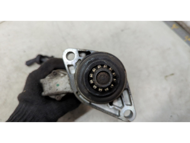 Стартер  Volkswagen Golf 5 2003-2009 1.9  0AM911023D   