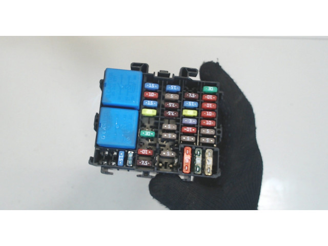 Блок предохранителей  Dacia Sandero 2012-          0.9