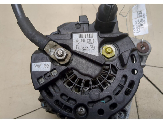 Генератор Volkswagen Touareg 2002-2007 074903018A 3.2 бензин