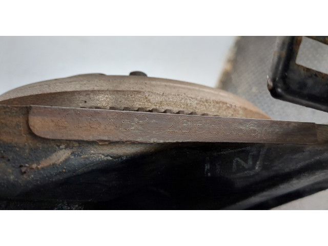 Генератор  Opel Meriva 2003-2010           