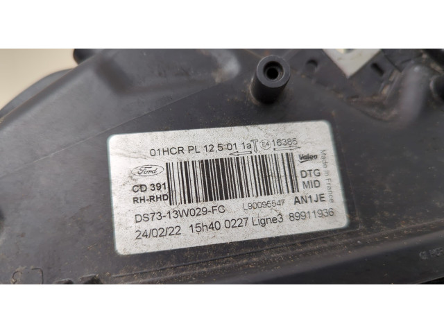 Фара передняя  Ford Mondeo 5 2015-2019 правая 