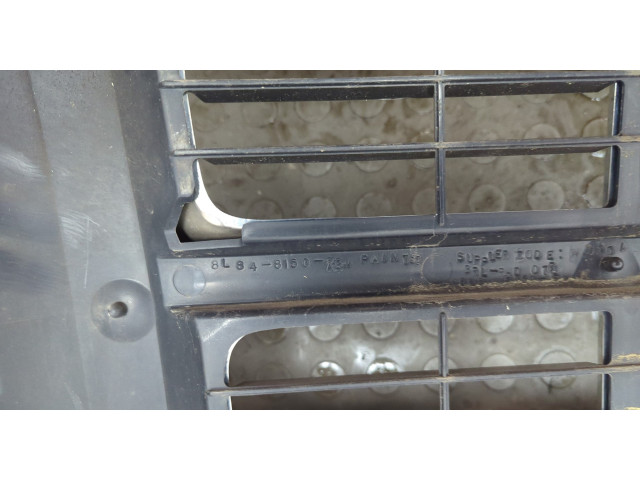 Решетка радиатора  Ford Escape 2007-2012          