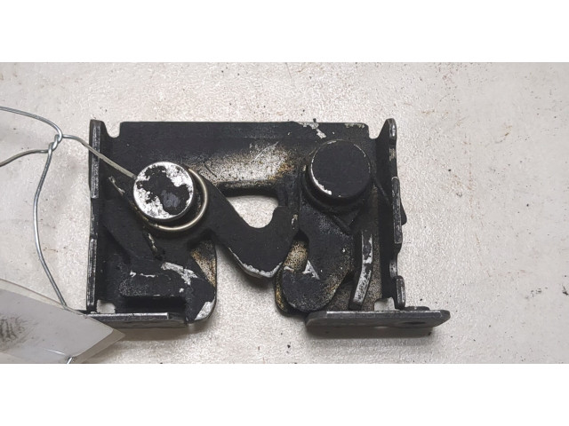 Замок капота  BMW 5 E60 2003-2009     