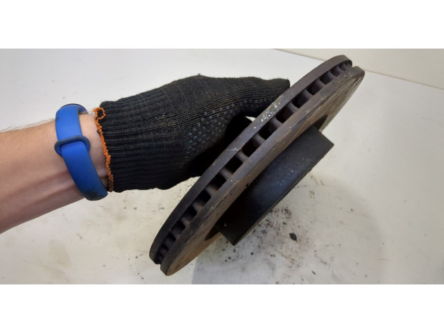 Диск тормозной Mazda CX-3 2014- передний