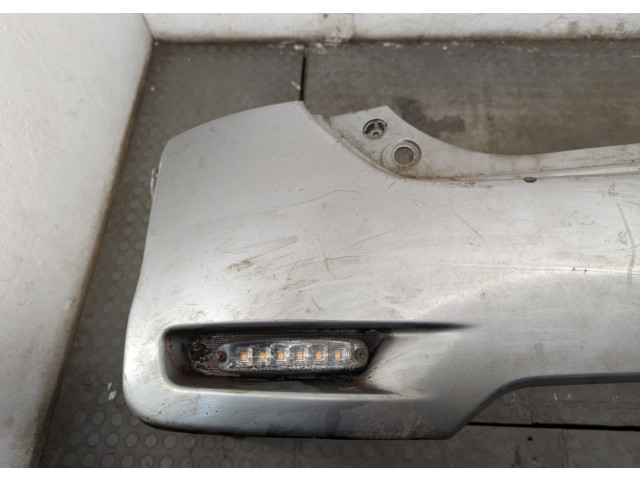 Бампер Nissan Elgrand 2002-2010 задний