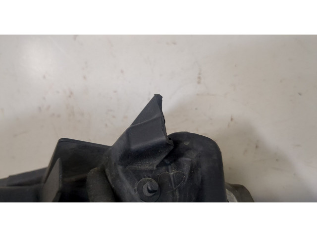 Фара передняя Mitsubishi Endeavor левая