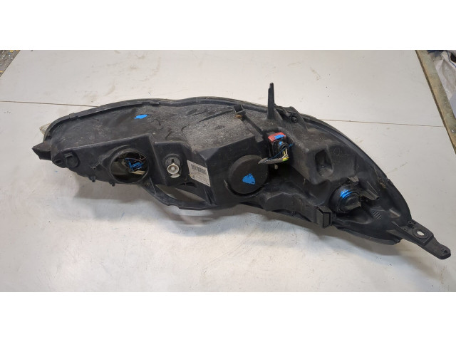 Фара передняя  Peugeot 407 левая 