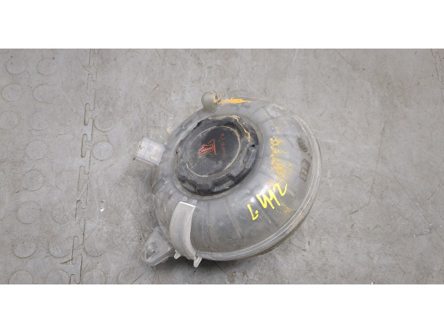 Бачок расширительный  Volkswagen Atlas 2017-2025 5Q0121407AA, 5Q0121407M   