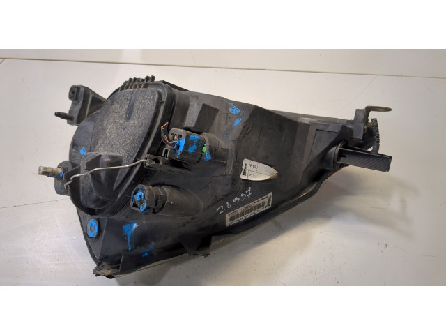 Фара передняя  Ford Ka 1996-2008 правая 