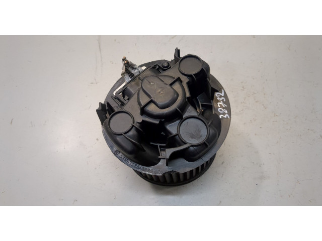 Моторчик печки Dacia Logan 2004-2012