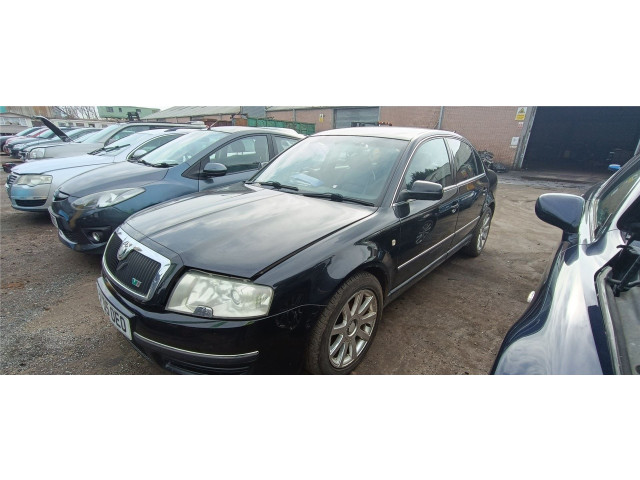 Генератор  Skoda SuperB 2001-2008       059903015G    2.5 дизель