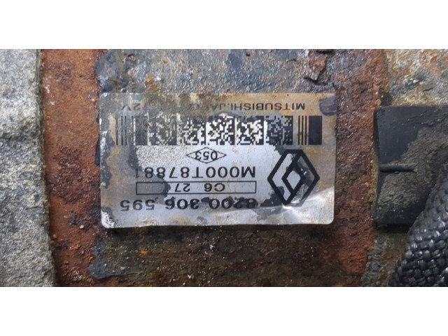 Стартер  Renault Clio 2005-2009 1.5     