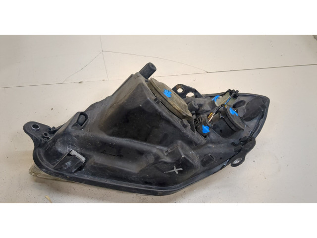 Фара передняя Skoda Fabia 2007-2010 правая