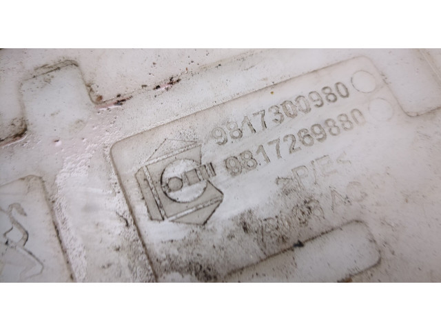 Бачок омывателя  Citroen Berlingo 2012- 9817300980   