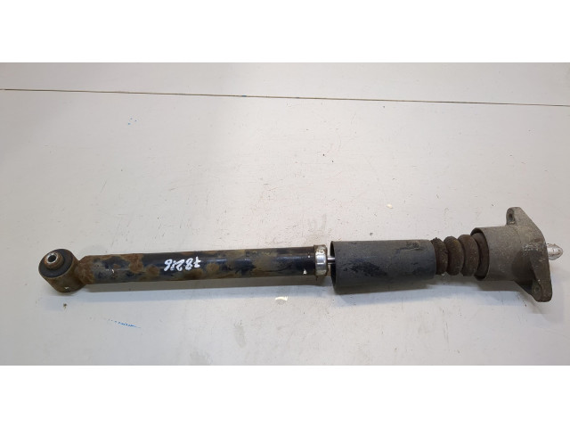 Стойка амортизатора Skoda SuperB 2001-2008