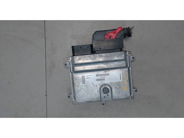 Блок управления двигателем  Volvo V50 2004-2007     