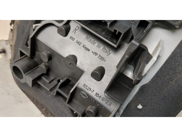 Задний фонарь