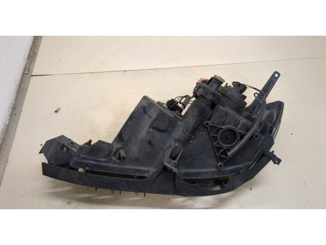 Фара передняя Mazda 3 (BK) 2003-2009 правая