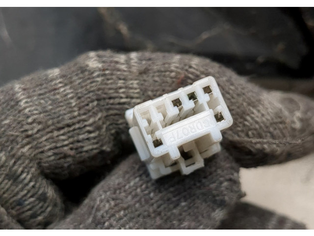 Зеркало боковое Mitsubishi Outlander XL 2006-2012 левое