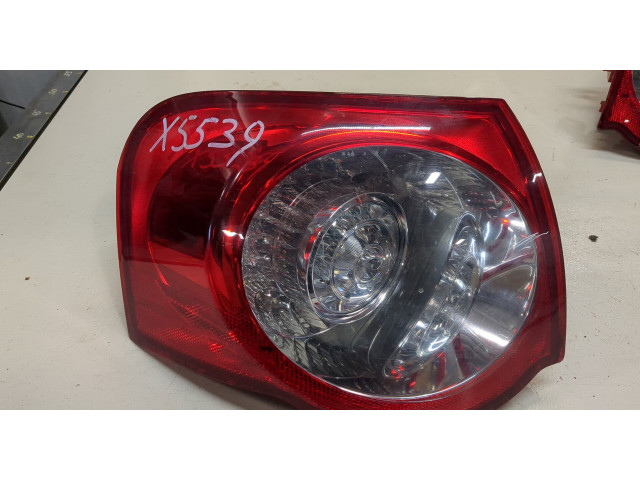 Задний фонарь          