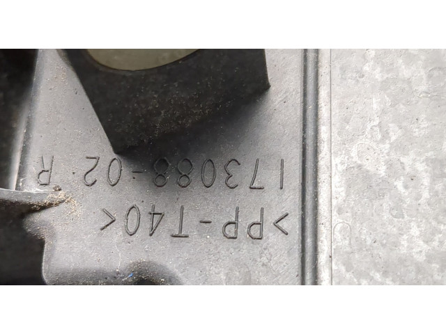 Фара передняя  Skoda Fabia 2007-2014 правая 