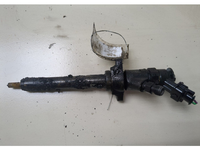 Форсунка топливная  Peugeot Partner 2008-2012    0445110311     